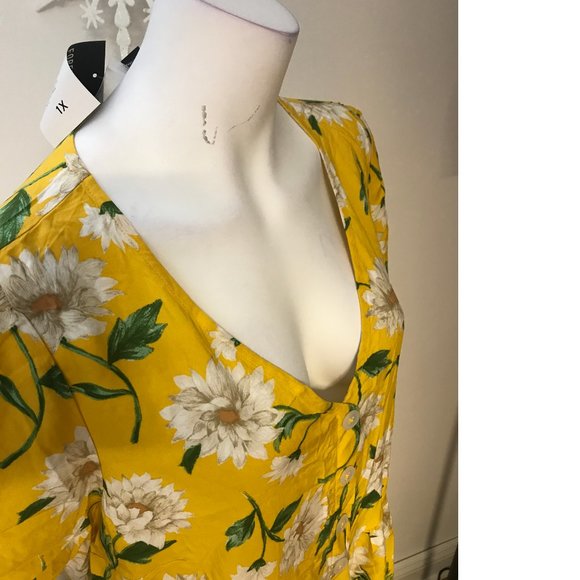 F21 Forever 21+ PLUS SIZE Sunflower Dress Yellow Green White Floral photoshoot - Picture 1 of 6